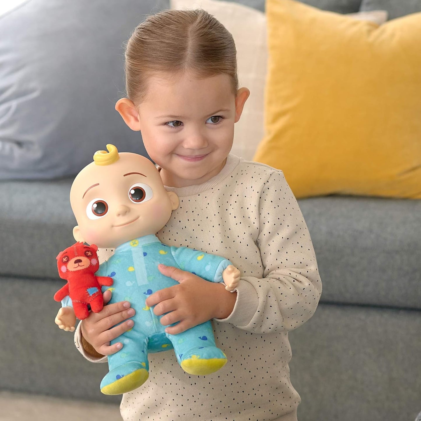 Cocomelon Musical Bedtime JJ Doll - Portuguese Version