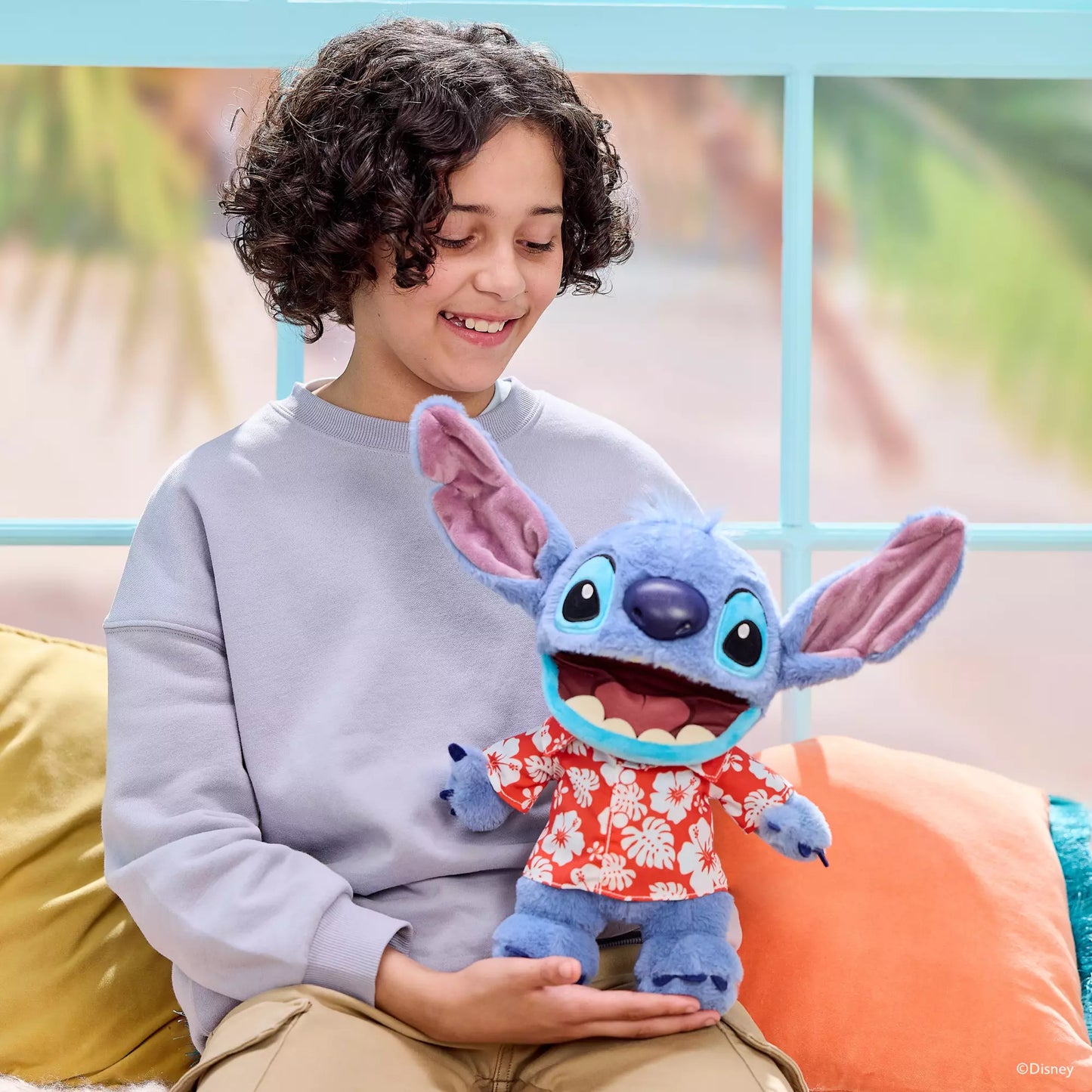 Disney Stitch Puppetronic - Chatty Hawaiian Stitch