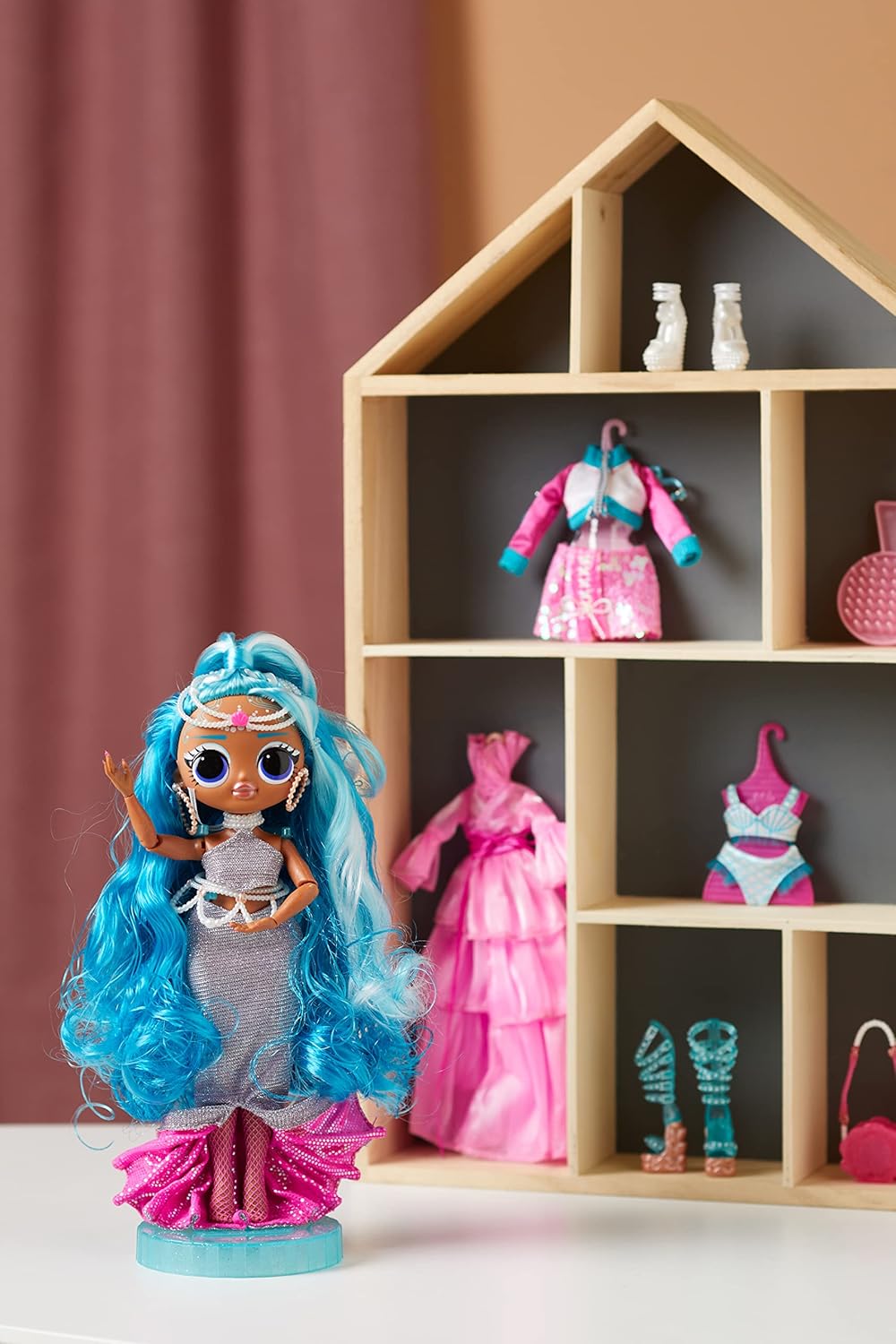 LOL Surprise OMG Sunshine Makeover Play Set - Splash Beauty