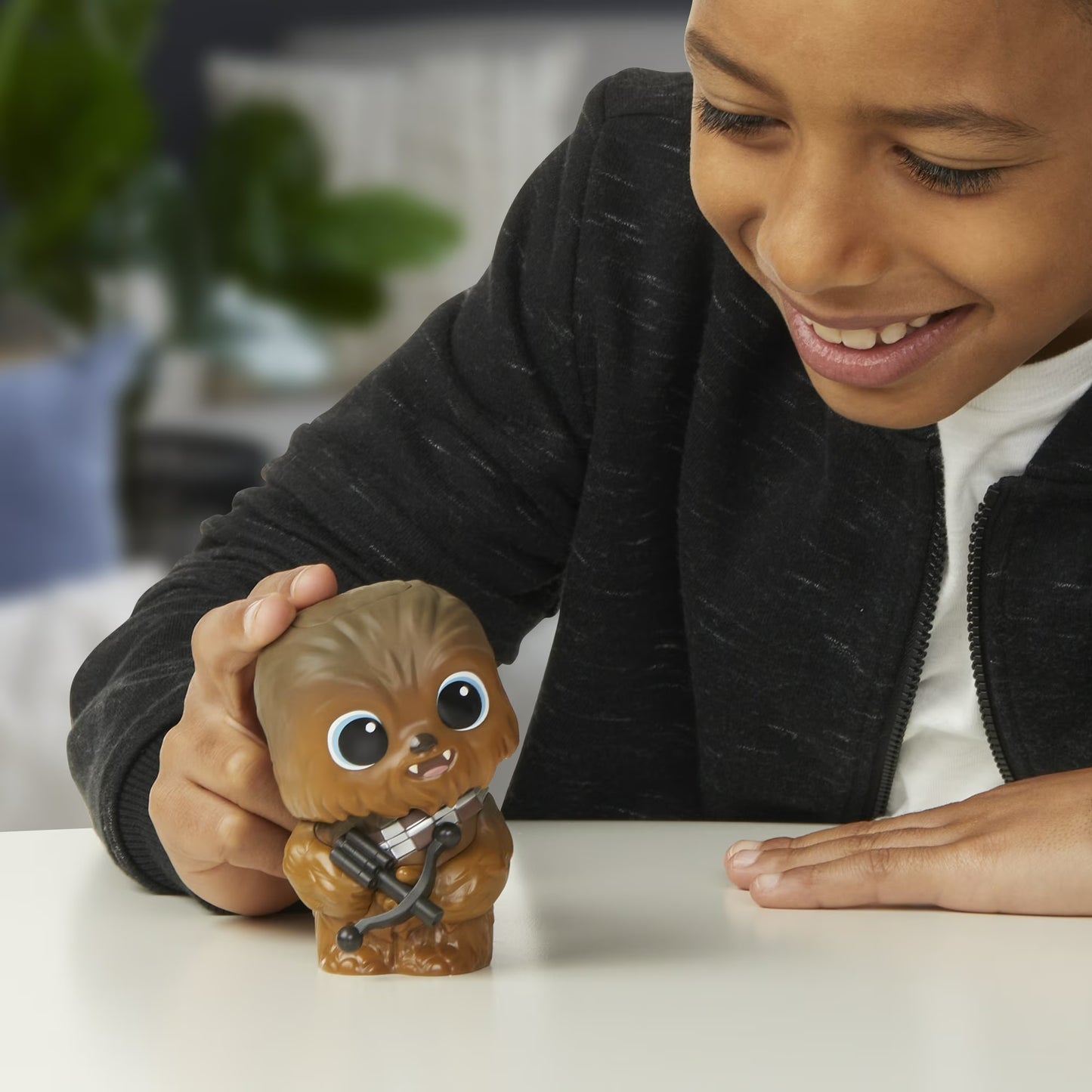 Star Wars Chewbacca Droidables Interactive Electronic Figure