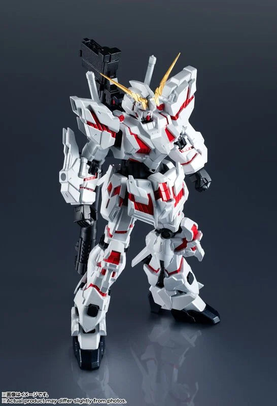 Tamashii Nations Gundam Universe RX-0 Unicorn Gundam Epyon Action Figure