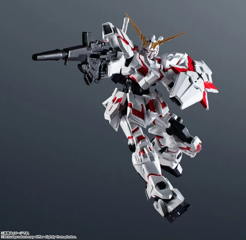 Tamashii Nations Gundam Universe RX-0 Unicorn Gundam Epyon Action Figure