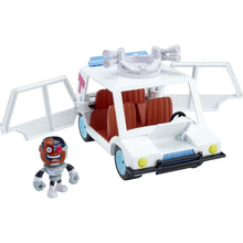 Teen Titans Go! T-Car & Cyborg Vehicle & Figure Action Figure